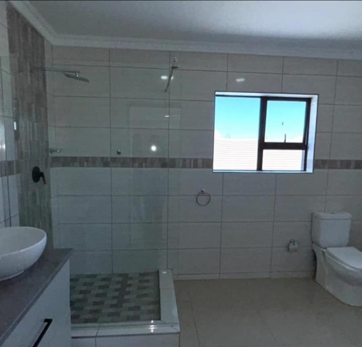 5 Bedroom Property for Sale in Minerva Gardens Northern Cape